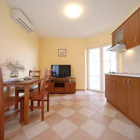 Apartman Marnii