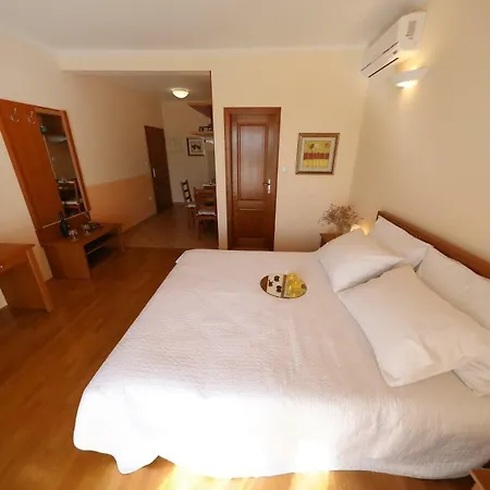 アパート Marnii Kožino